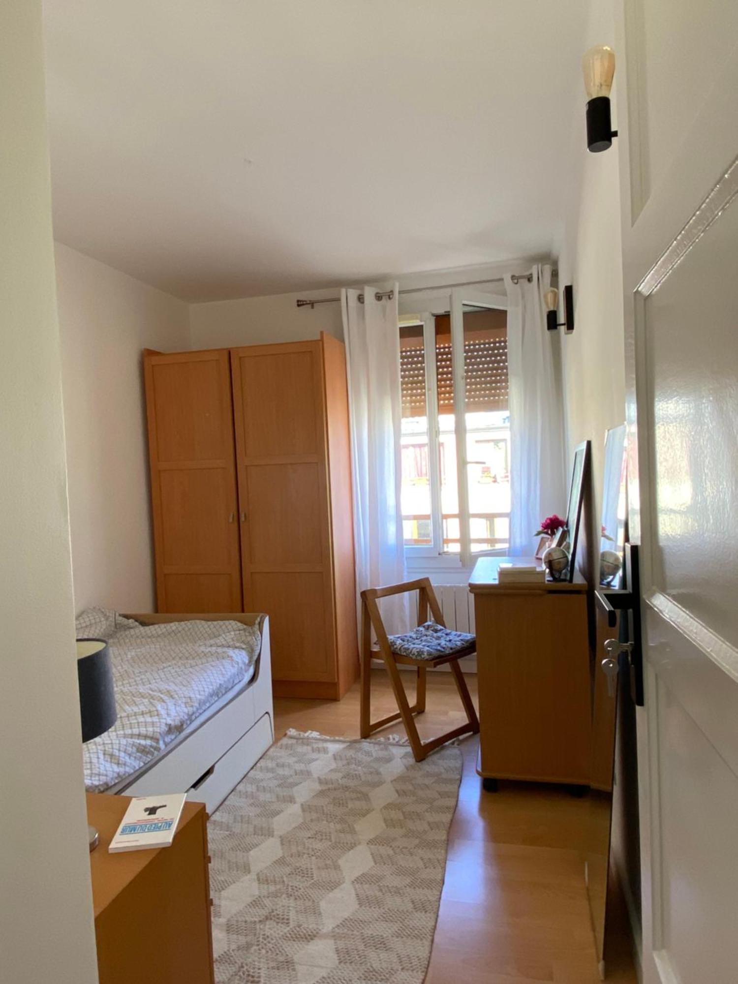 Chambre Simple Paisible Proche De Paris Дрансі Екстер'єр фото
